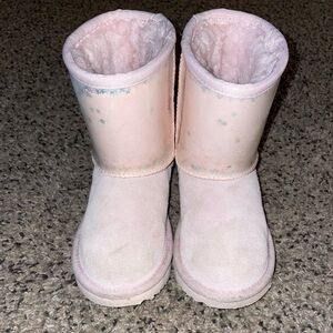 Pink Ugg Boots for girls